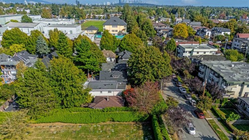 467 43Rd Avenue E, Vancouver, BC 