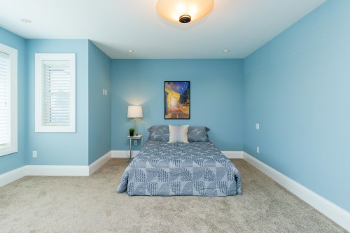 1055 Charland Avenue, Coquitlam, BC 