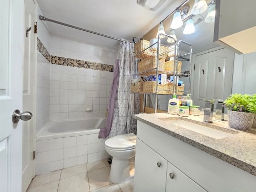 201-1167 Pipeline Road, Coquitlam, BC 