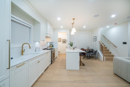 3460 Welwyn Street, Vancouver, BC 