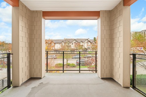 312-3399 Noel Drive, Burnaby, BC 