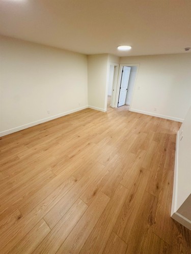 690 Windsor Road E, North Vancouver, BC 