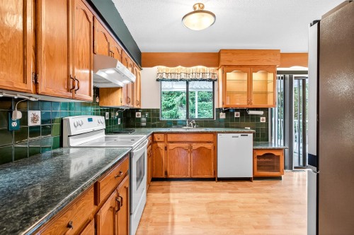 11918 Bruce Place, Maple Ridge, BC 