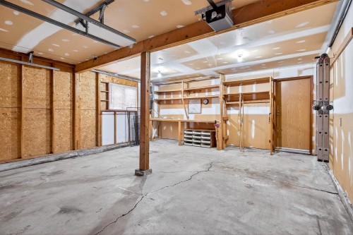 11918 Bruce Place, Maple Ridge, BC 