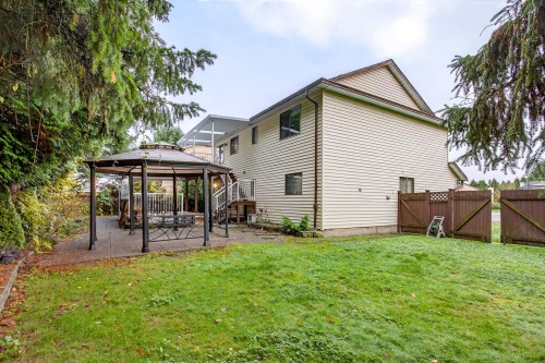 11918 Bruce Place, Maple Ridge, BC 