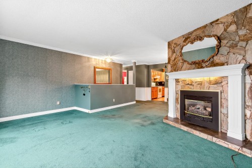 11918 Bruce Place, Maple Ridge, BC 