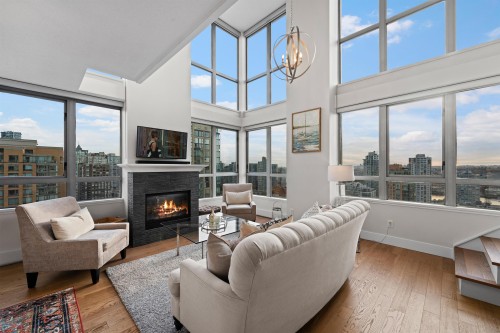 2204-1238 Richards Street, Vancouver, BC 