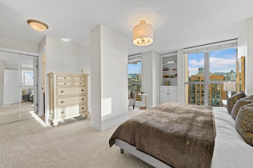 2204-1238 Richards Street, Vancouver, BC 