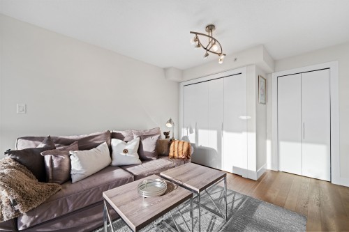 2204-1238 Richards Street, Vancouver, BC 