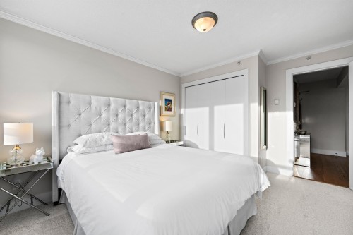 2204-1238 Richards Street, Vancouver, BC 