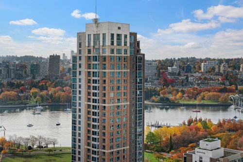 2204-1238 Richards Street, Vancouver, BC 