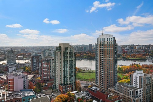 2204-1238 Richards Street, Vancouver, BC 
