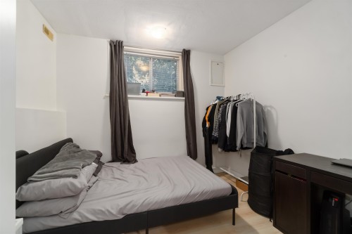 456 Montroyal Boulevard, North Vancouver, BC 