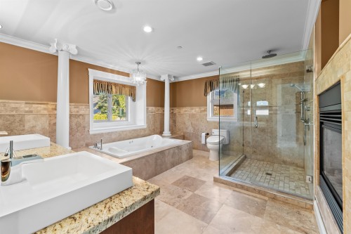 1118 Crestline Road, West Vancouver, BC 