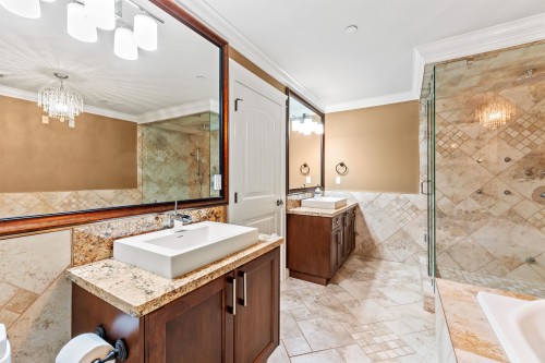 1118 Crestline Road, West Vancouver, BC 