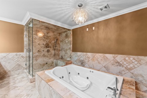 1118 Crestline Road, West Vancouver, BC 