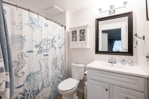 320-1220 Lasalle Place, Coquitlam, BC 