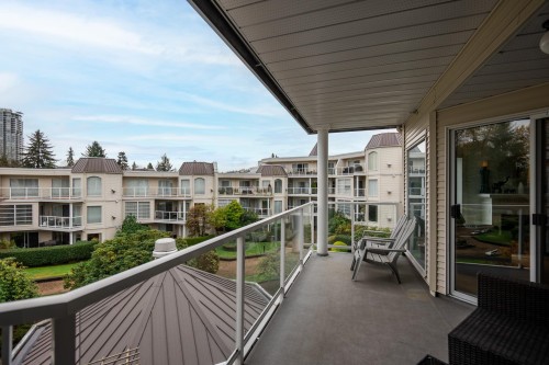 320-1220 Lasalle Place, Coquitlam, BC 