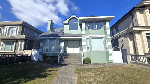 2249 Fraserview Drive, Vancouver, BC 
