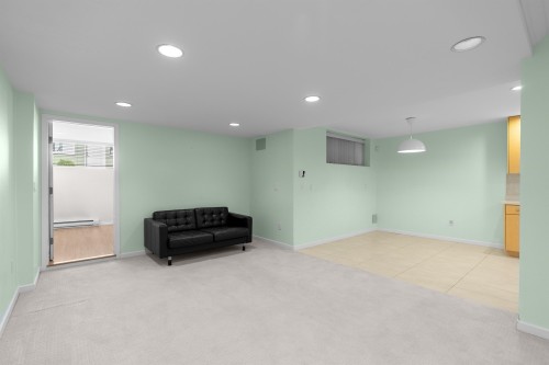 2249 Fraserview Drive, Vancouver, BC 