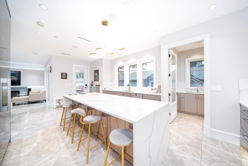 1-4085 41St Avenue W, Vancouver, BC 