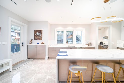 1-4085 41St Avenue W, Vancouver, BC 