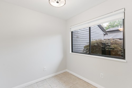 12-20681 Thorne Avenue, Maple Ridge, BC 