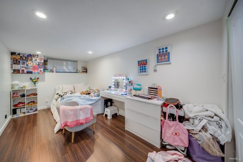 3758 35Th Avenue W, Vancouver, BC 