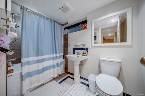 3758 35Th Avenue W, Vancouver, BC 