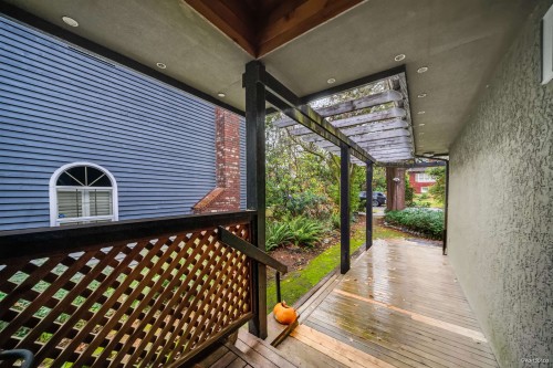 3758 35Th Avenue W, Vancouver, BC 