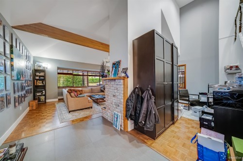 3758 35Th Avenue W, Vancouver, BC 