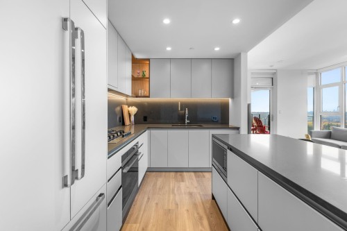 1707-720 Farrow Street, Coquitlam, BC 