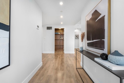 1801-1788 Columbia Street, Vancouver, BC 