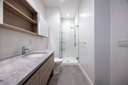 503-652 Whiting Way, Coquitlam, BC 