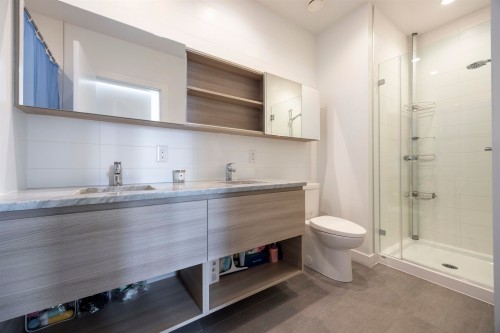 503-652 Whiting Way, Coquitlam, BC 