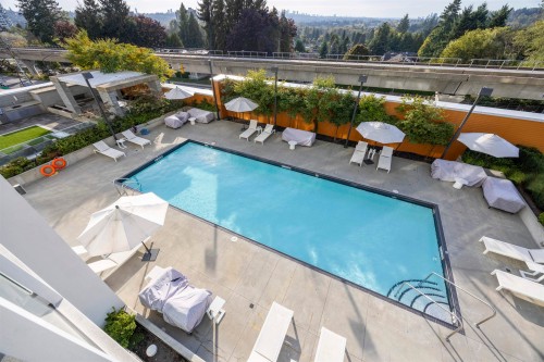 503-652 Whiting Way, Coquitlam, BC 