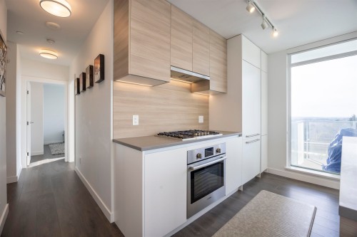 503-652 Whiting Way, Coquitlam, BC 