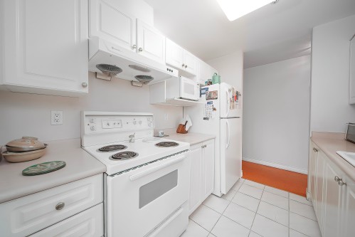 201-2345 Central Avenue, Port Coquitlam, BC 