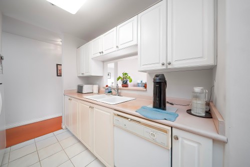 201-2345 Central Avenue, Port Coquitlam, BC 