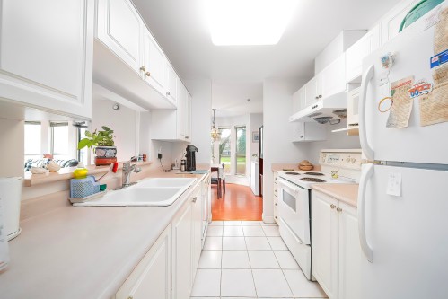 201-2345 Central Avenue, Port Coquitlam, BC 