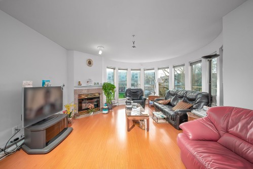 201-2345 Central Avenue, Port Coquitlam, BC 