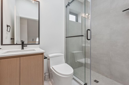 1-448 20Th Avenue W, Vancouver, BC 