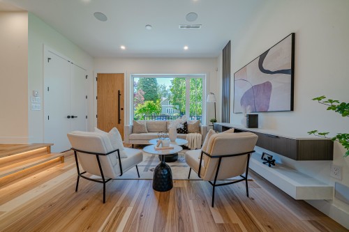 2837 31St Avenue W, Vancouver, BC 