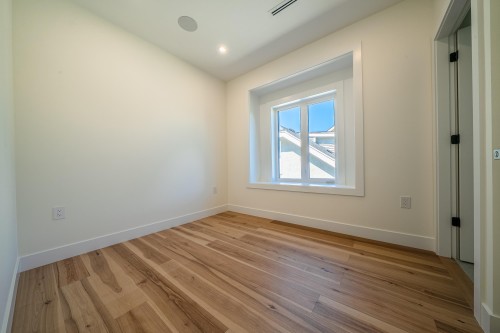 2837 31St Avenue W, Vancouver, BC 