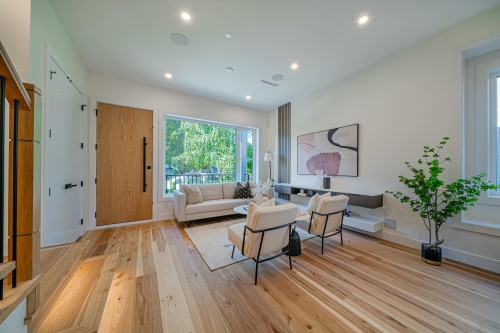 2837 31St Avenue W, Vancouver, BC 