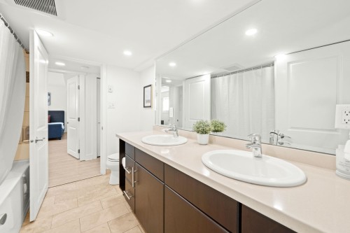 463 Beachview Drive, North Vancouver, BC 