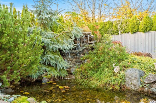 463 Beachview Drive, North Vancouver, BC 