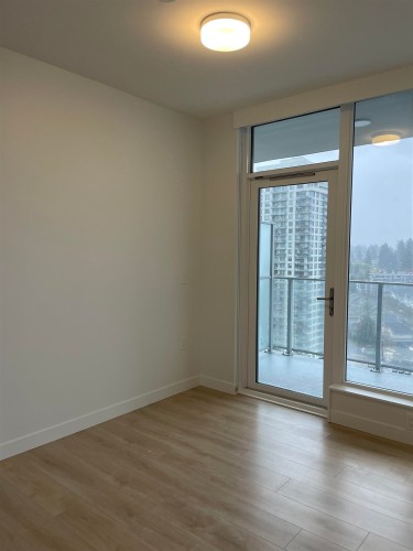 1609-567 Clarke Road, Coquitlam, BC 