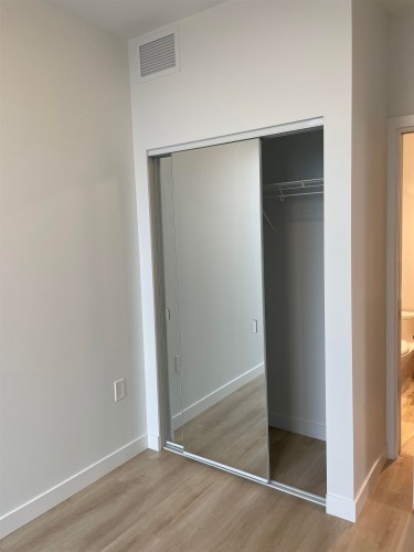 1609-567 Clarke Road, Coquitlam, BC 