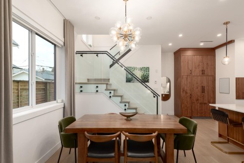 959 13Th Avenue E, Vancouver, BC 